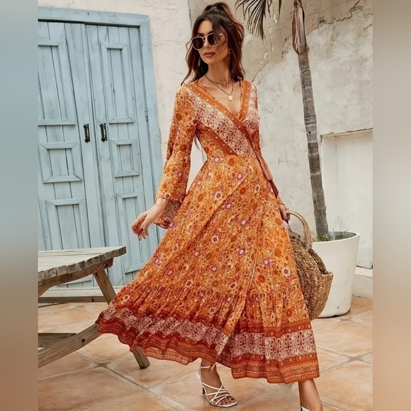 New! Bohemian Orange Floral Maxi Dress Size Medium NWT! - Picture 3 of 5